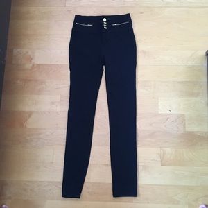 Black Highwaisted Leggings